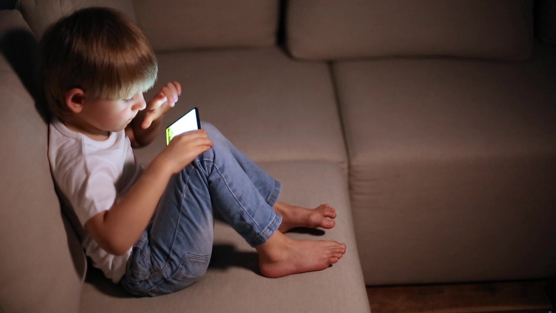 When Should My Child Have a Mobile Phone?