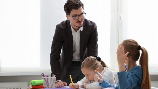 How Can GPS Watches Help Parents Manage Safety During School Transitions? 